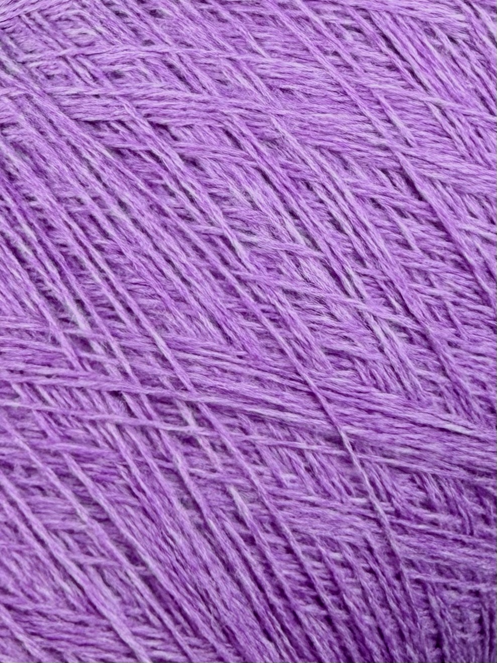 Chiavazza Zegna Baruffa MUST Baby Merino 750 m / 100 g – 100% Merino Lambswool col. Lila